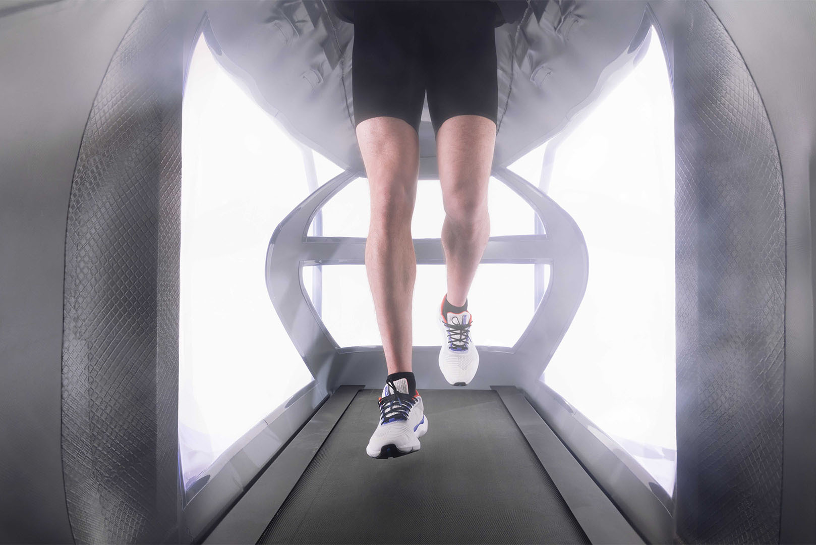 BTL R-Force ELITE антигравитационная беговая дорожка