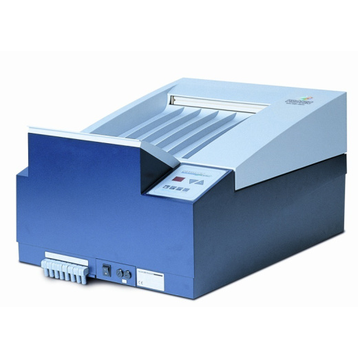 Автоматическая проявочная машина «Оптимакс-АМИКО»